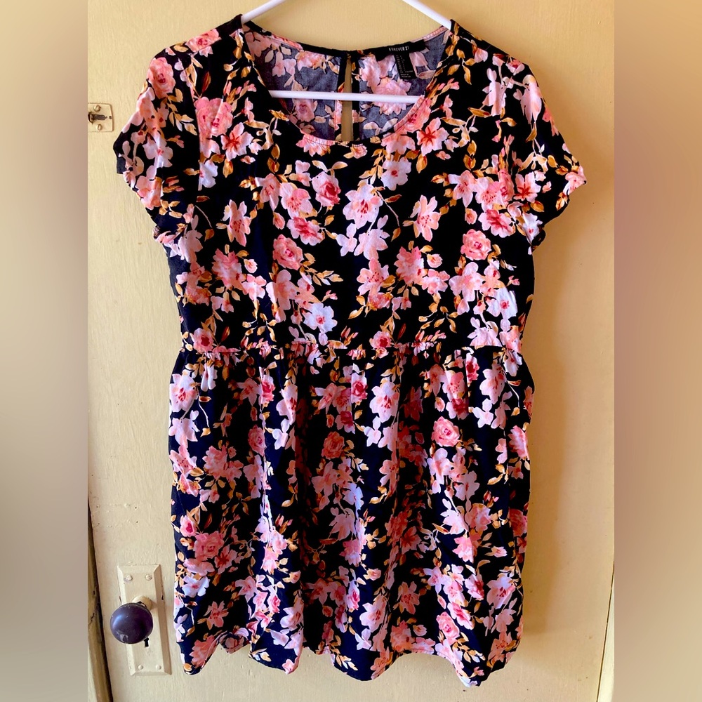 Forever 21 Black/Pink Floral Flow Blouse